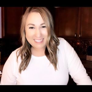 Meet your Posher, Allie